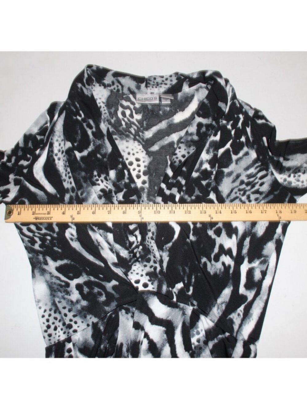 Chicos Dress Sz 1 Black White Animal Print Pockets Polyester Spandex Dress - Picture 9 of 11